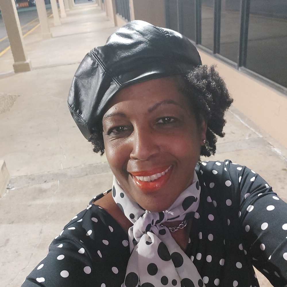 Meet your Posher, Tracey